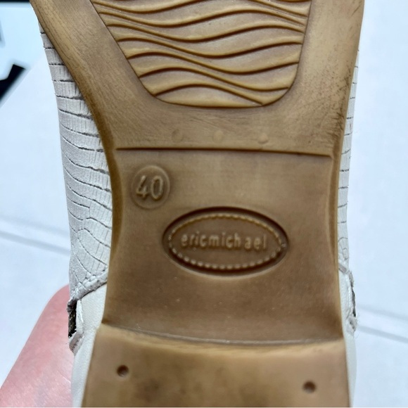 Eric Michaels Off White Reptile Ankle Boot - Picture 6 of 8